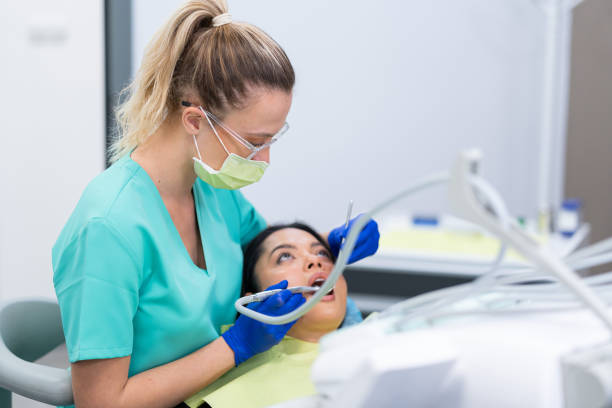 Best Weekend Emergency Dentist in Shoreacres, TX